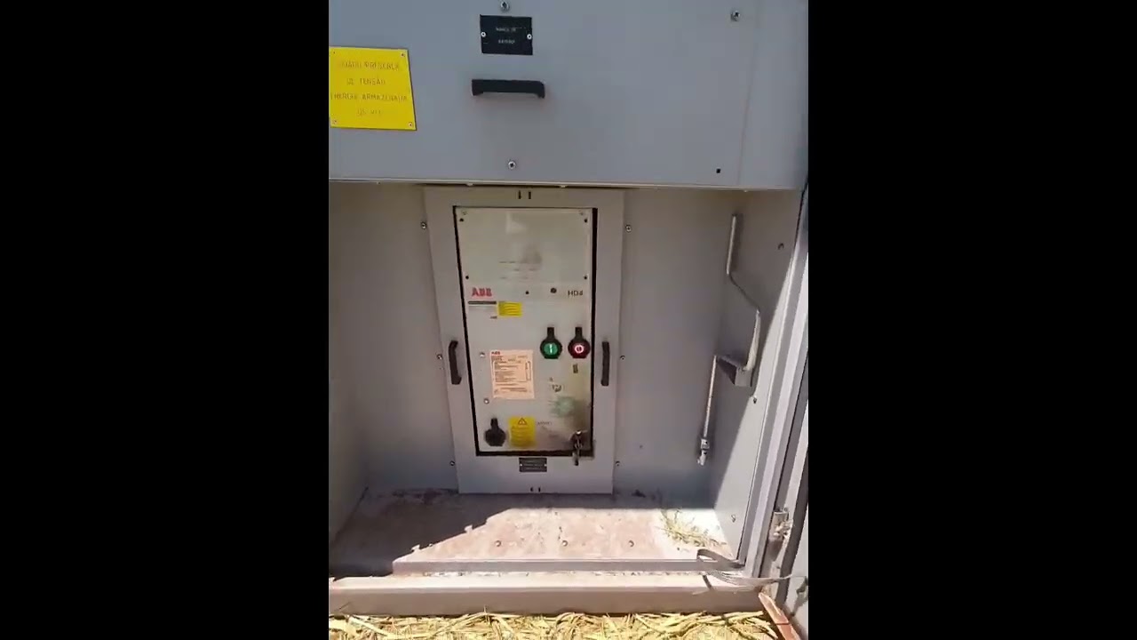 Usina Solar, Cabine de Medição. 