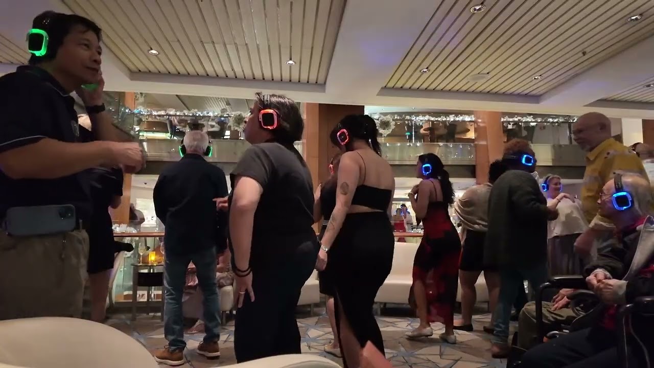 Welcome to the silent Disco!