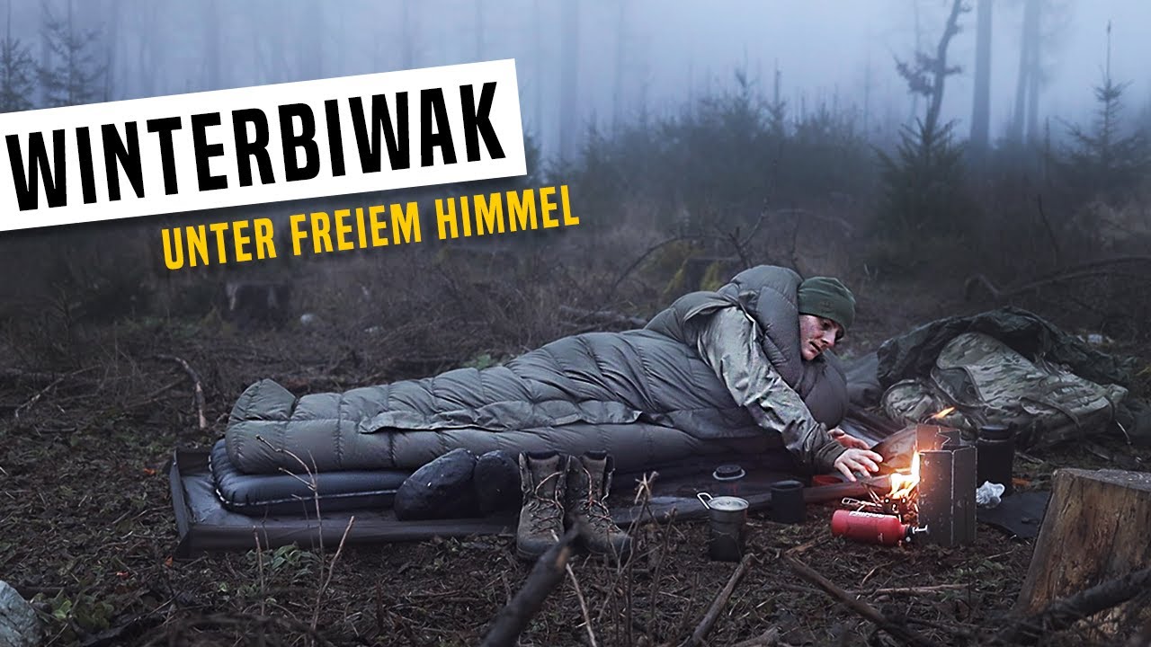 Winterbiwak unter freiem Himmel | Overnighter | Carinthia Survial Down 1000