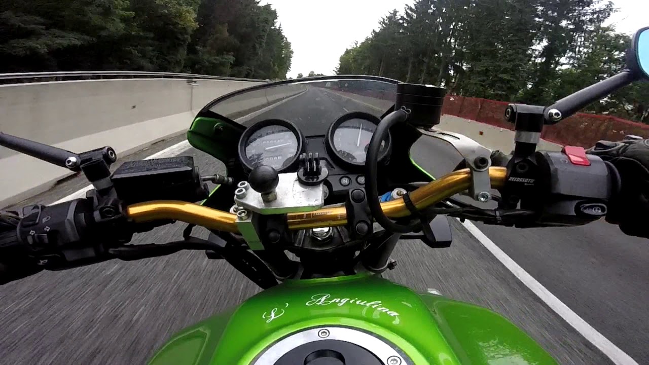 Kawasaki ZRX 1200 Eddie Lawson Replica.