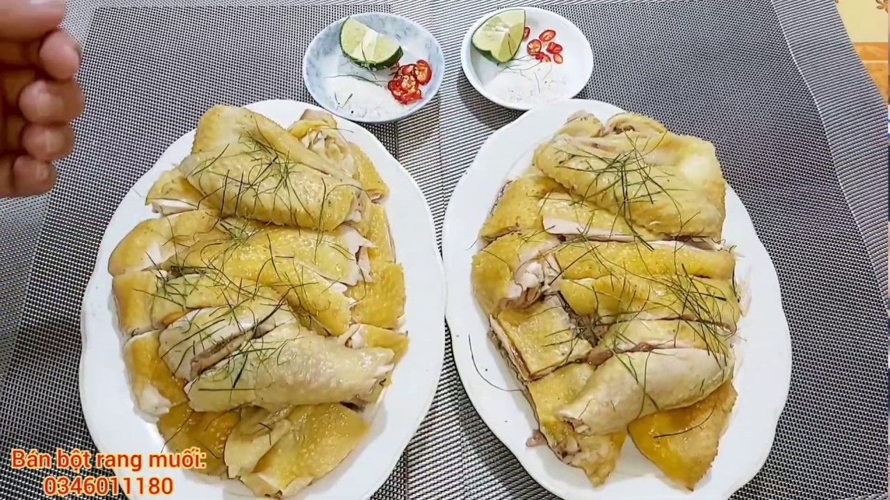 HOW TO BOIL CHICKEN/CHIA SẺ CÁCH LUỘC GÀ VÀ CHẶT GÀ ĐƠN GIẢN : ẨM THỰC PHÙNG TẤN