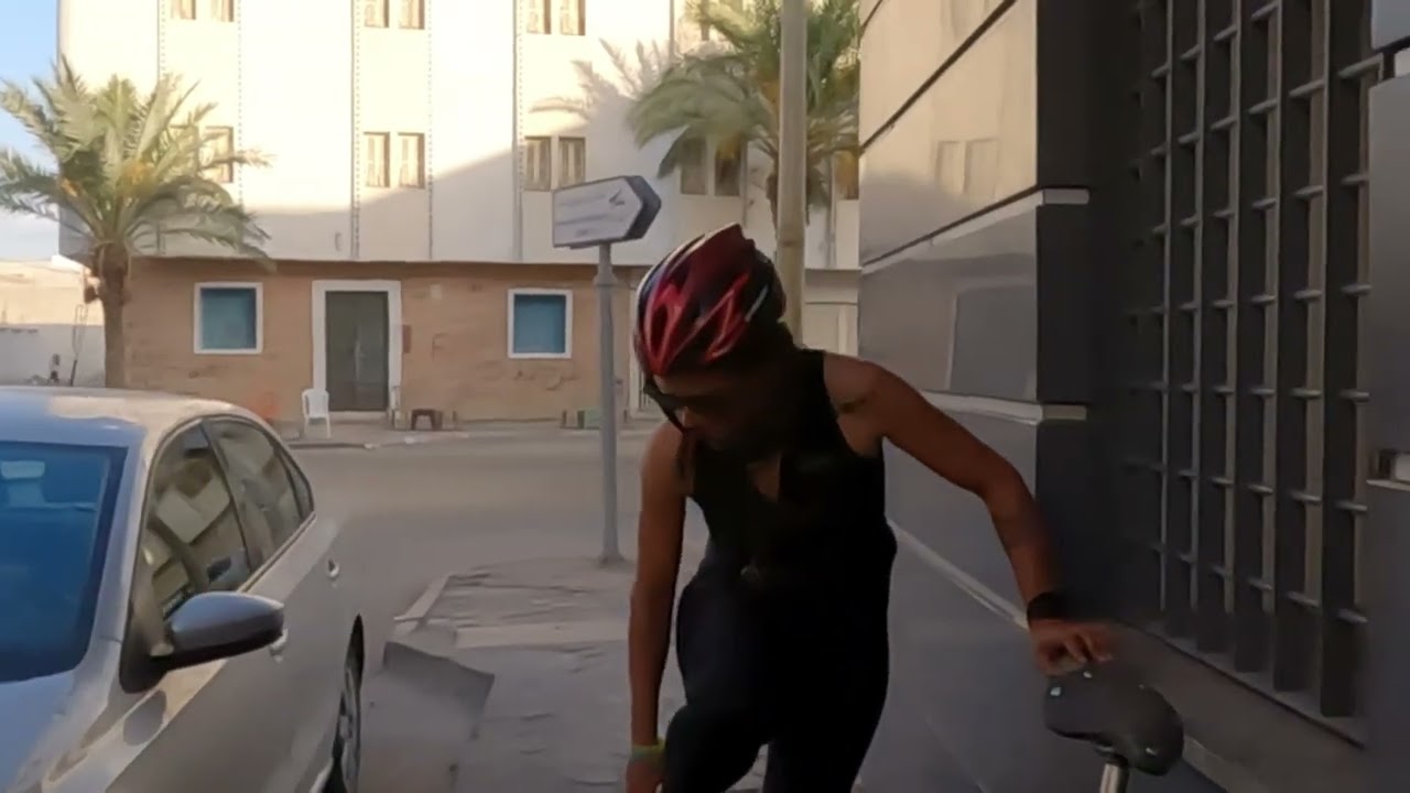 Début du film le sud à vélo,  un film de Rached Ben Najah