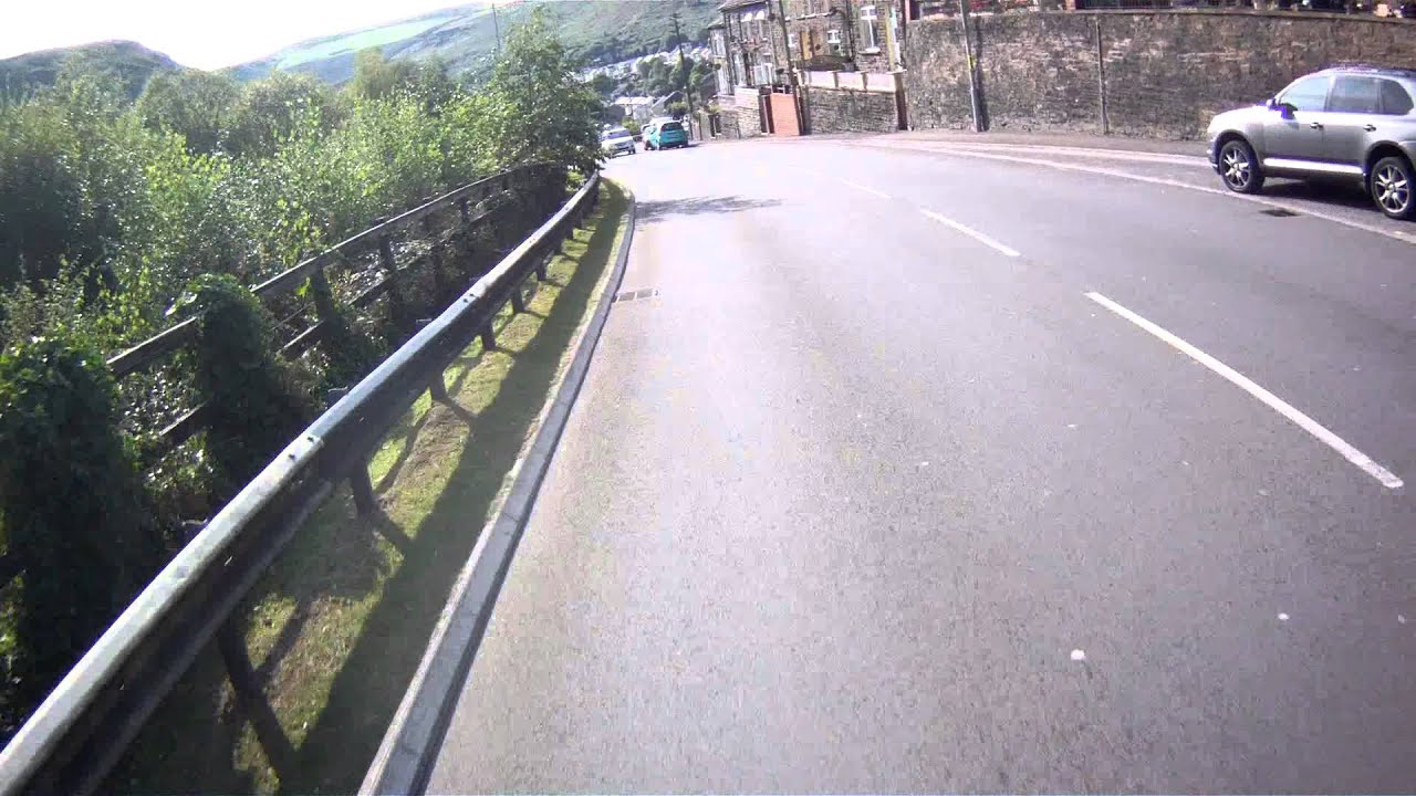 Valleys Velo 2014 Penrhys feed and descent