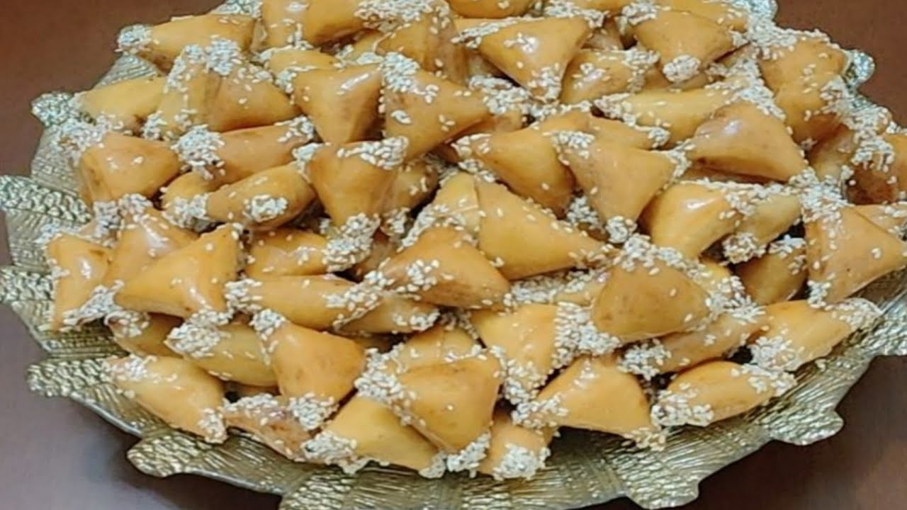 بريوات باللوز روعة😋 معلكين وشاربين العسل ومقرمشين مع كل التفاصيل والنصائح👌👌