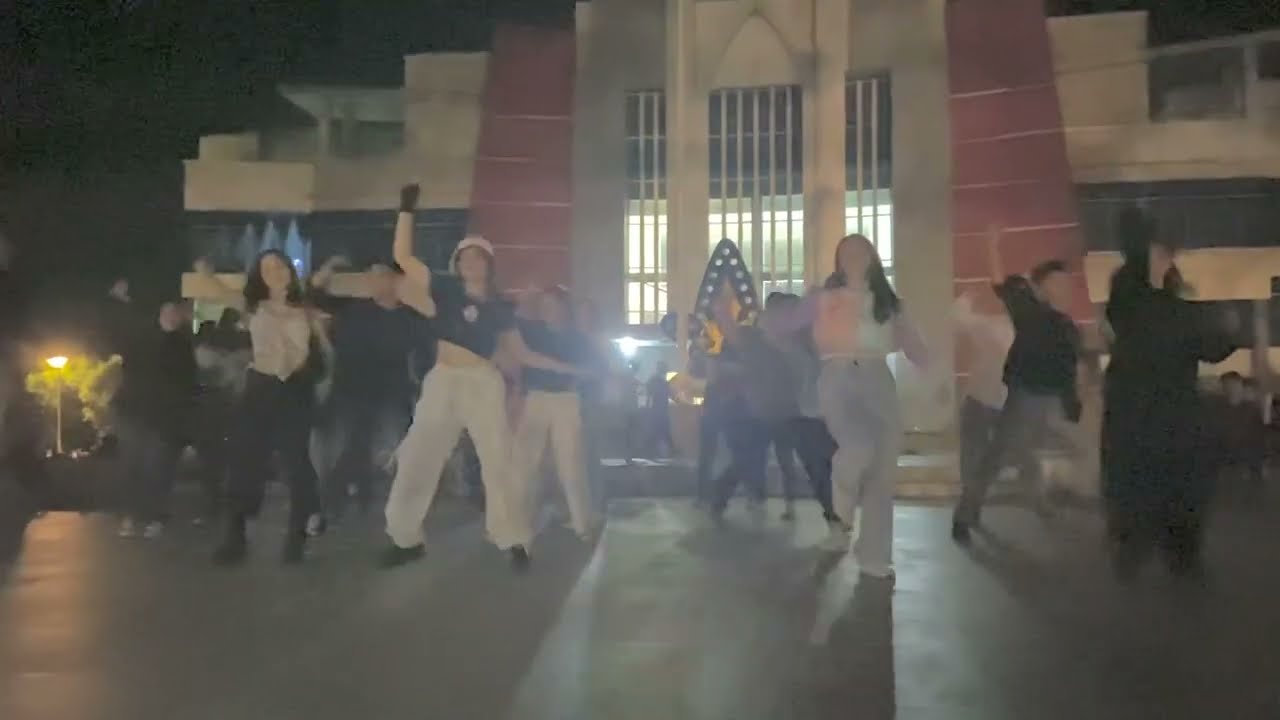 [121123] PERFORMANCE DANCE MODERN AT EVENT 'DANCE IN PUBLIC' UKM SENI BUDAYA UNG 2023