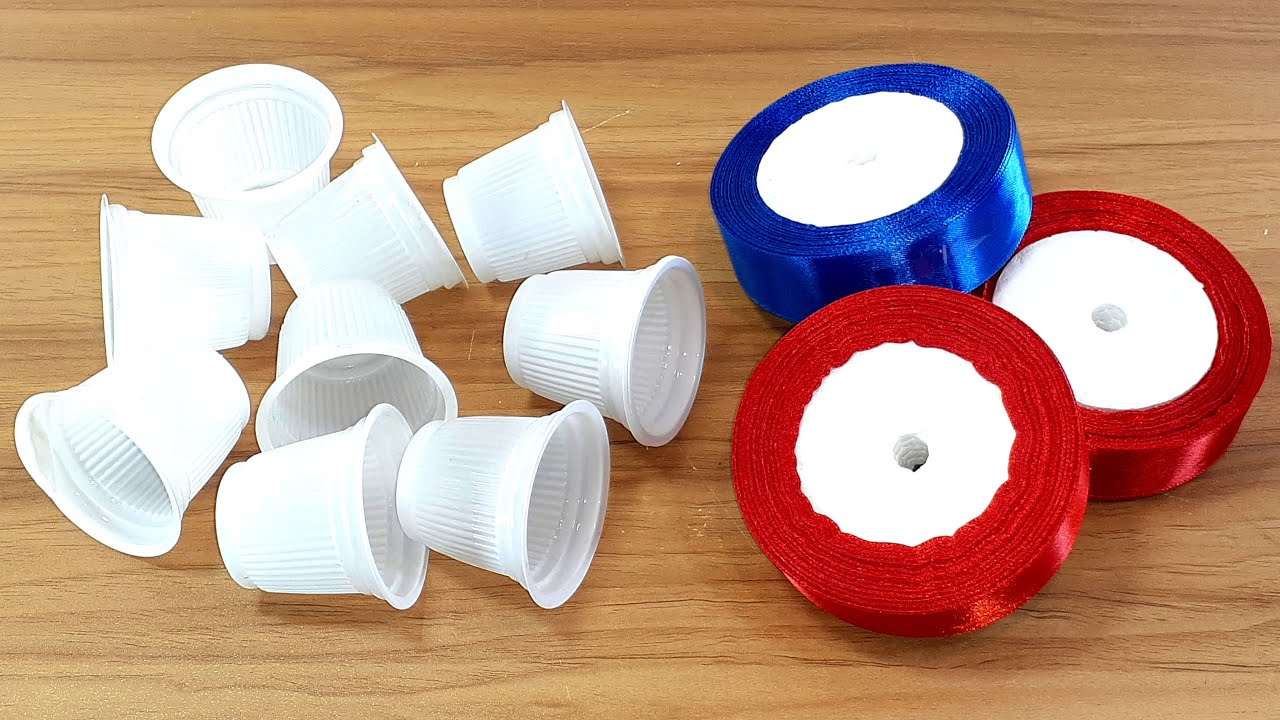 BEST CRAFTING WITH COLOR RIBBON & PLASTIC COFFE CUPS | AMAZING WALL HANGING DECOR IDEA