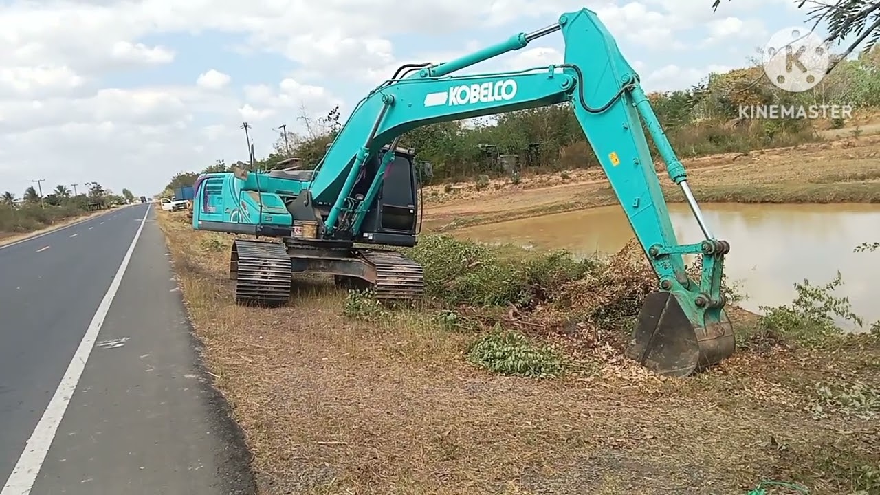 KOBELCO SK200sm YN15 เคลียร์ลิ้งไหล่ทางขยายถนน #งานก่อสร้างถนน #excavator 