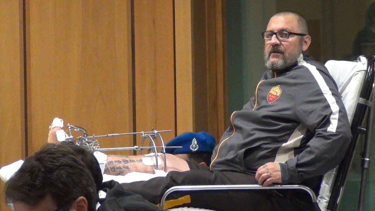 Processo Ciro Esposito, De Santis con la tuta della Roma