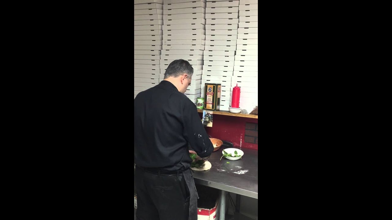 I make a spinach and ricotta calzone and give you a college lock of the day for this week 10/24/15