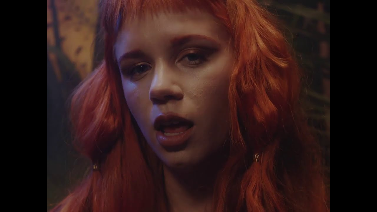 Connie Isla, Muerdo -  Yo Soy (Video Oficial)