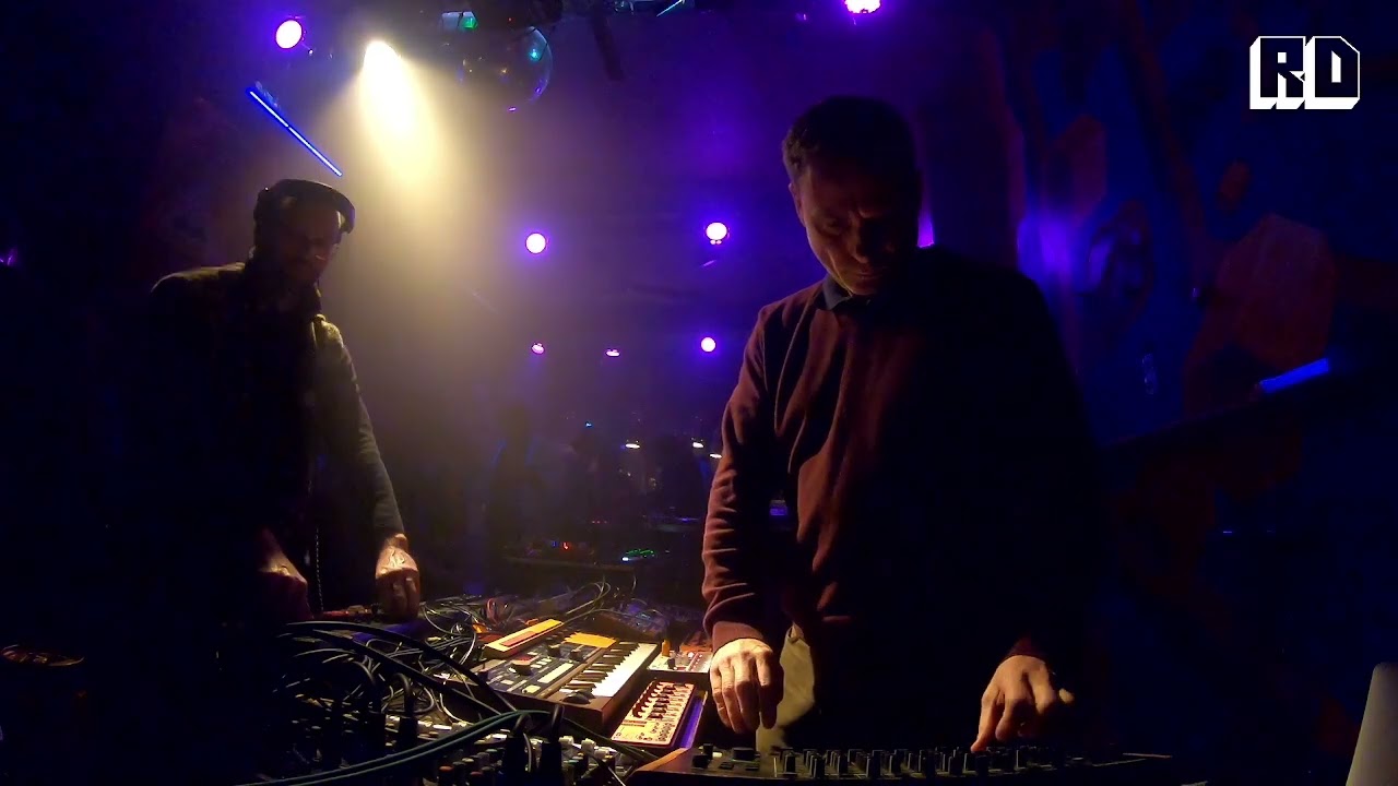 Peter Laser & Grit - Wolpop