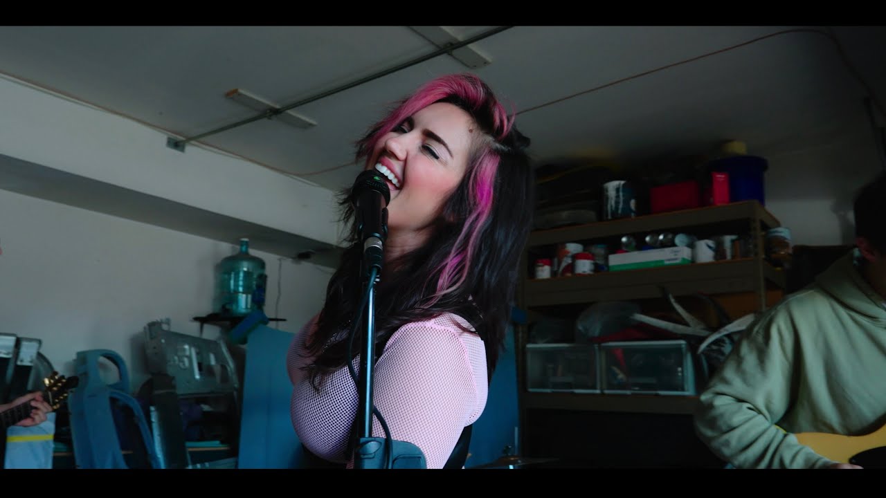 GEENA - JUST MYSELF (MUSIC VIDEO)