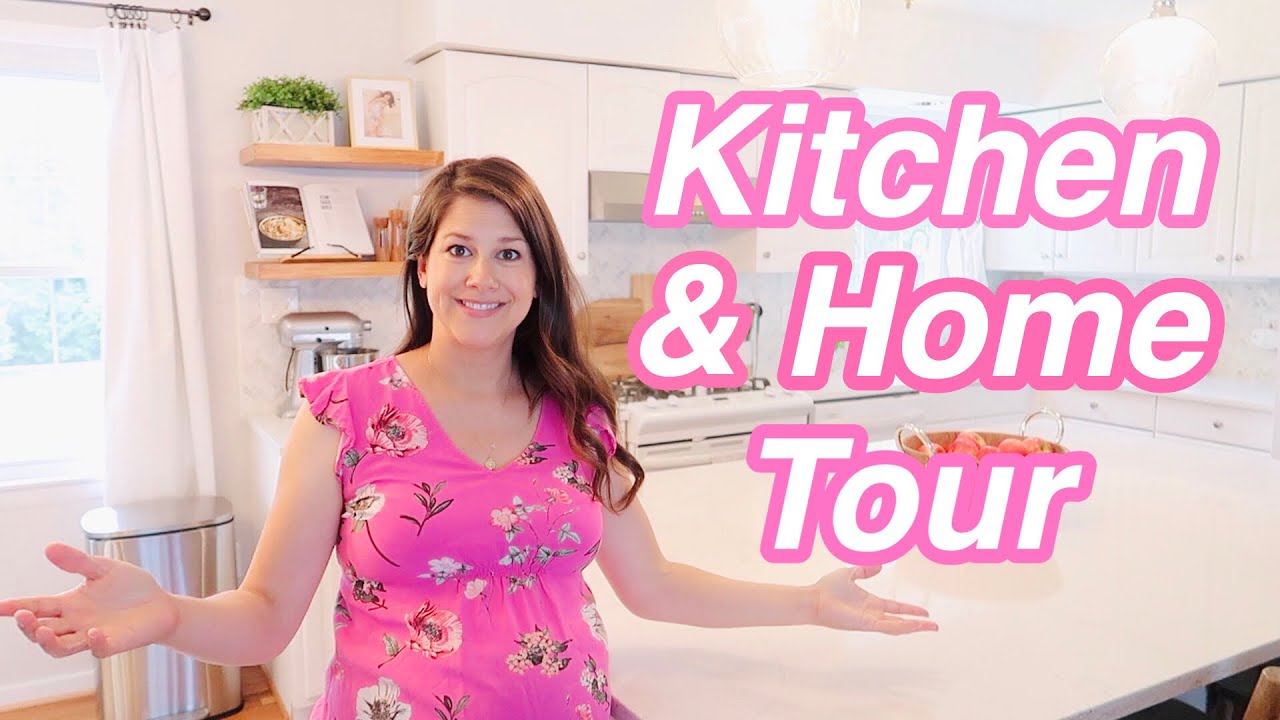Kitchen & Home Tour || Bathroom & Living Room