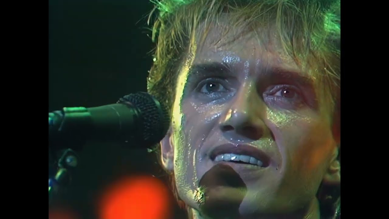 Doe Maar - Je Loopt Je Lul Achterna [Afscheidsconcert middag - stereo 1080p50]