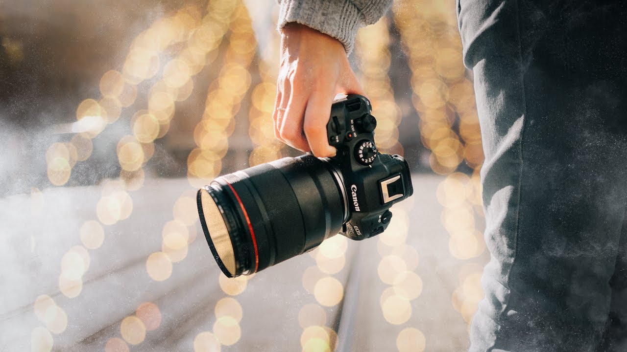 Street Photography POV: Testing the Canon R6 Mark II