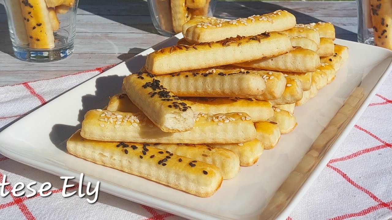 Пикантные палочки с сыром (быстрый и простой рецепт)