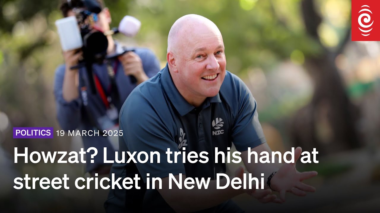 Christopher Luxon’s colourful cricket New Delhi send-off | RNZ
