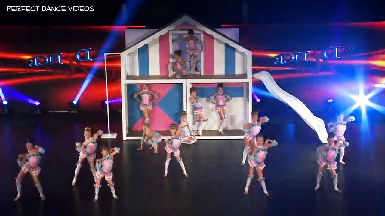Big Dollhouse. Club Dance Studio (2013)