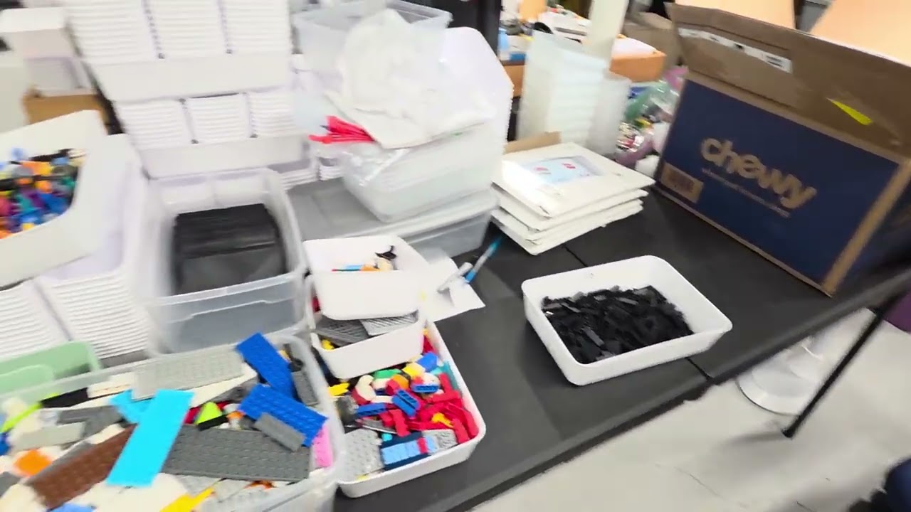 VLOG #154 - More Orders / More Help this Week / Some Haul stuff / Parting Out More (71390) /  BURN-E