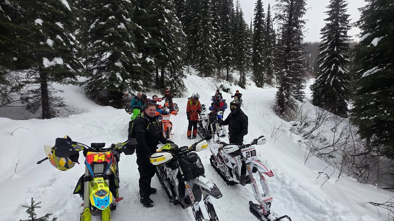16 Snowbikes 
