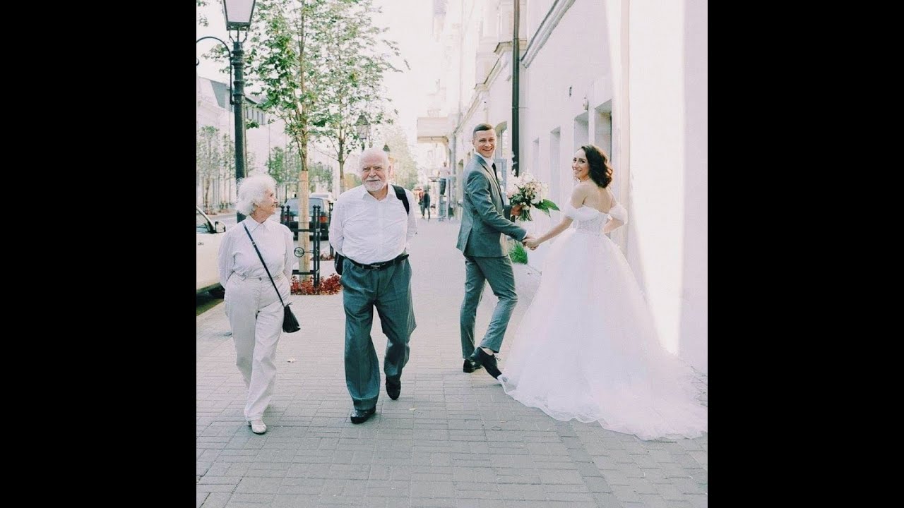 Зелений сад, поверни мені роки назад