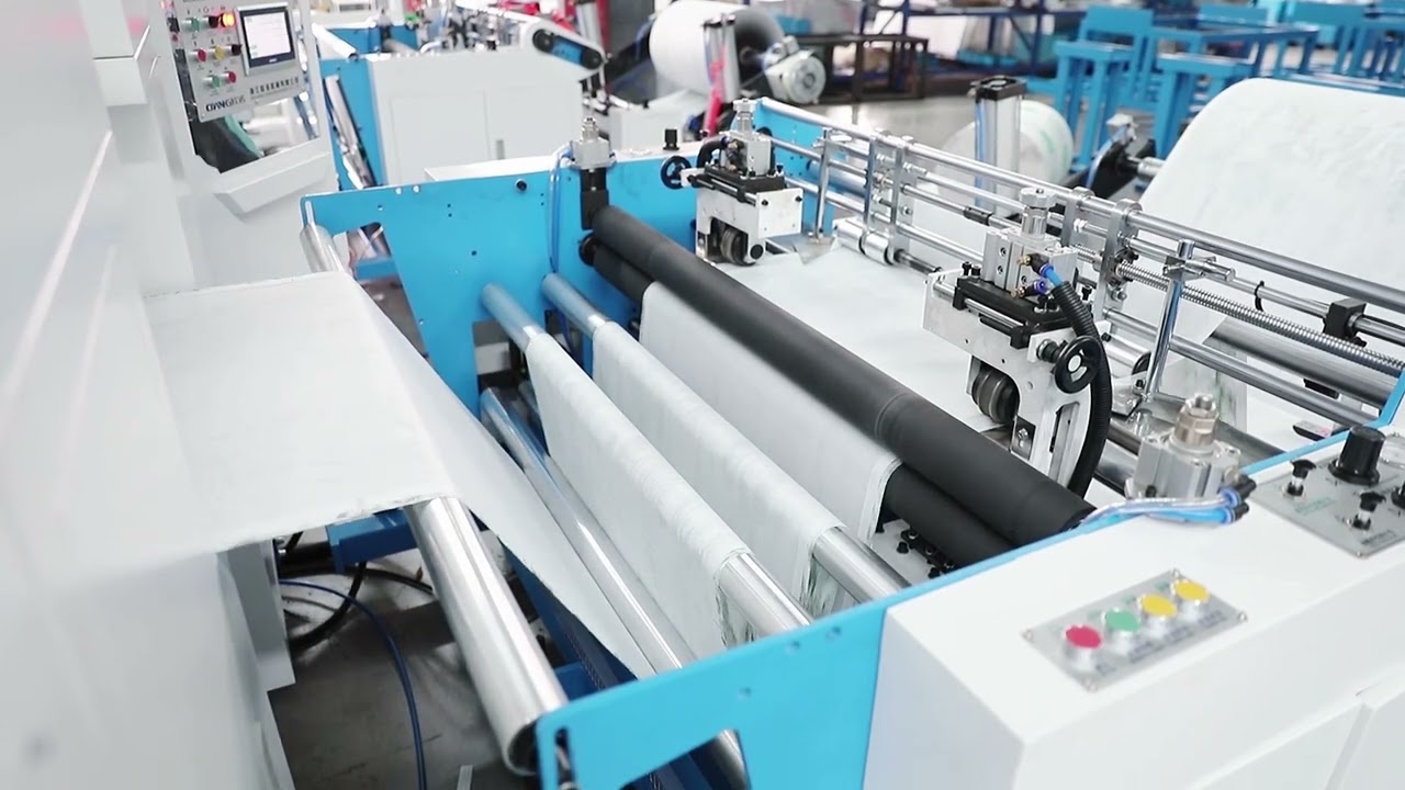 Four Loop Handle Leader Nonwoven Box Bag Machine