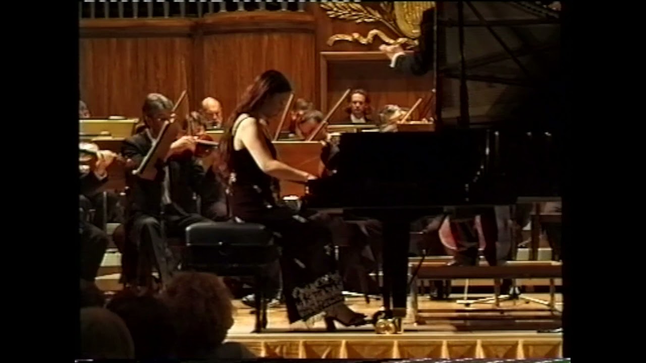 Noches Jardines de Espana by Manuel de Falla. 2nd Movement: Dance lointaine.