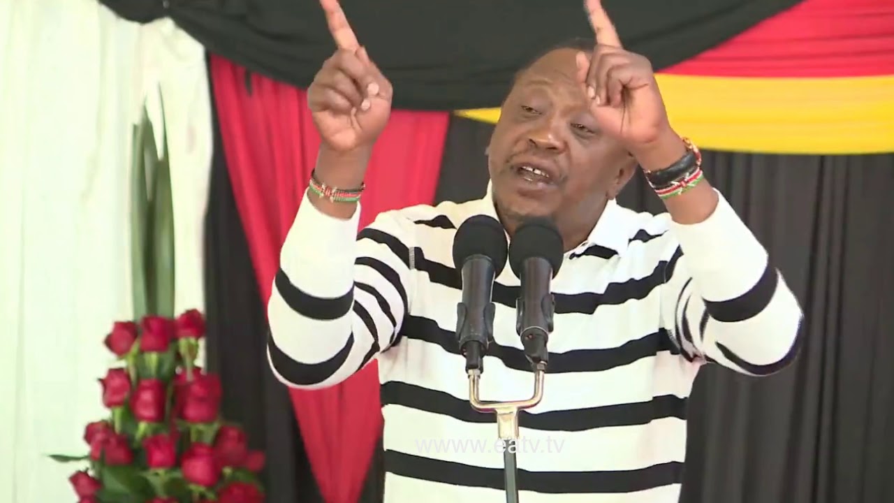 Uhuru Kenyatta amuonya Odinga na Maraga