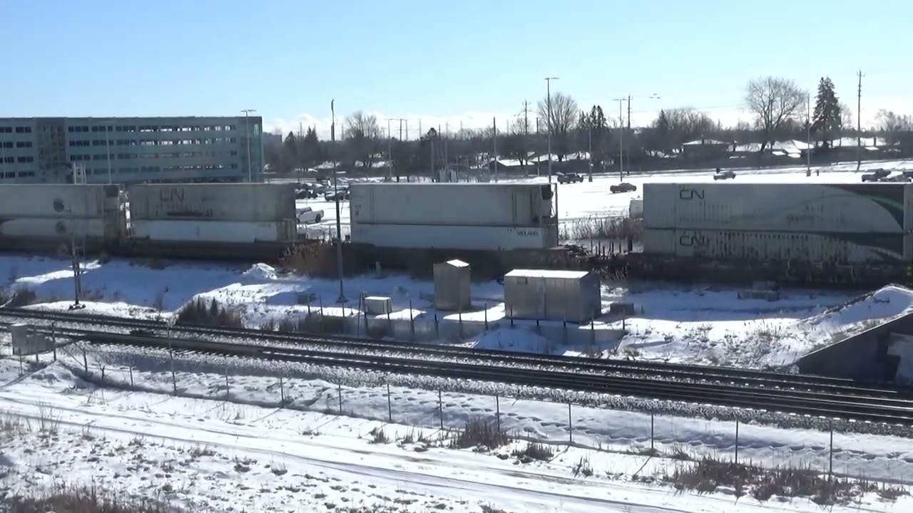 CN 121 intermodal stack train at Pickering station.