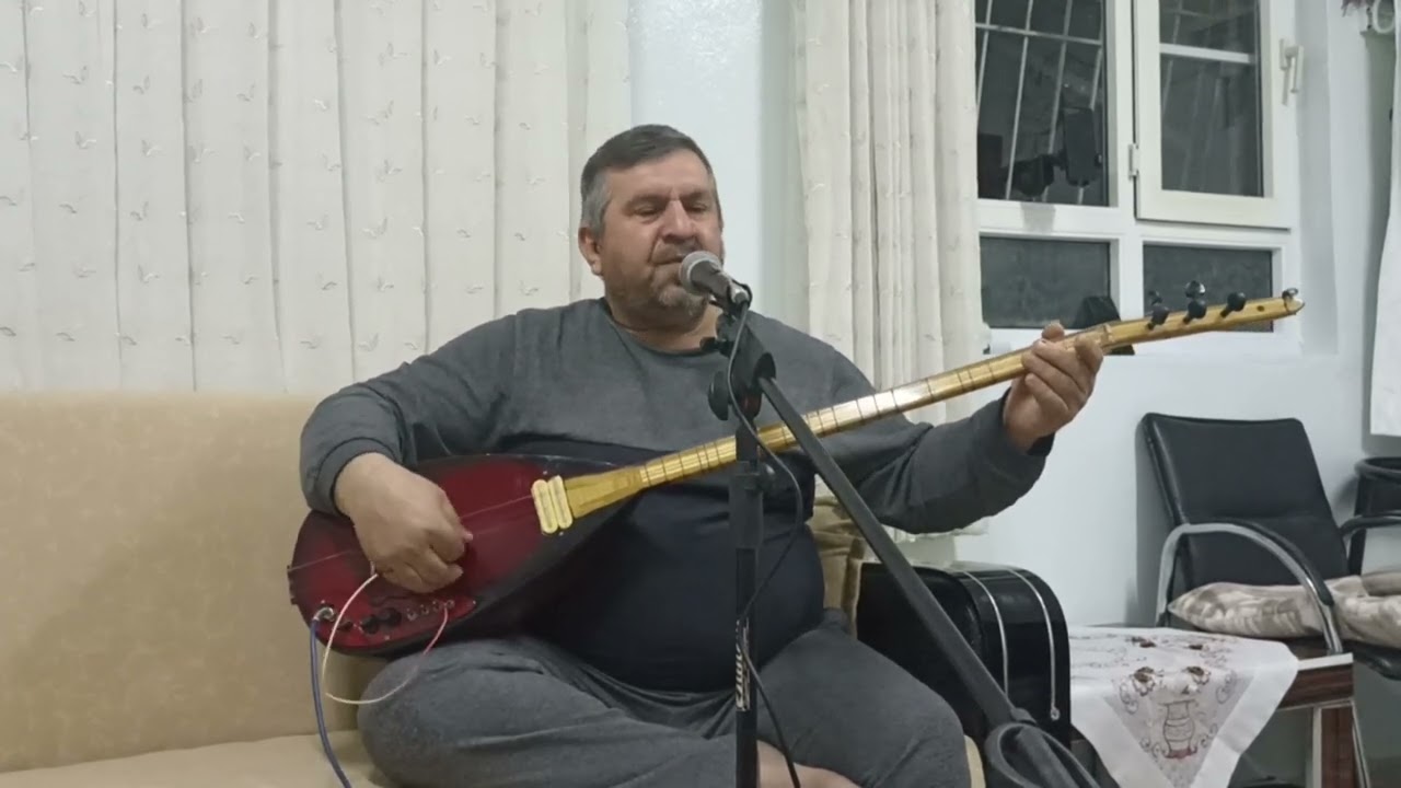 Dede DEDEOĞLU Karşı karşıya da yaptırayım odanı ( Barak havası )