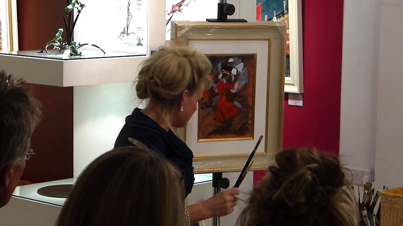 Artist Sherree Valentine Daines Painting Live at Hepplestone Fine Art