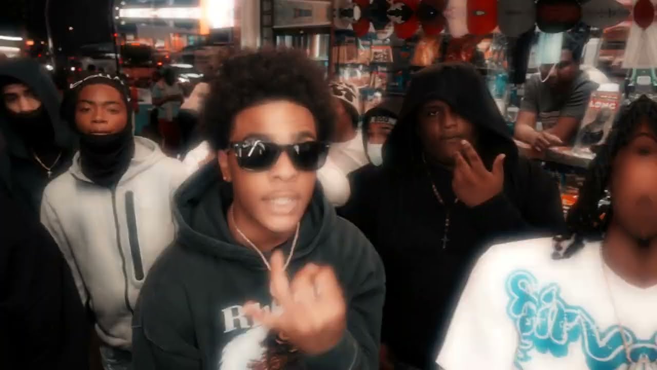 @DottyG.  - Dropped 100 ft.@hbkdinero  (Official Video)