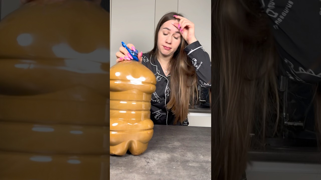 Ice coffee ☕️ #asmr #coffee #mukbangs #coffeetime