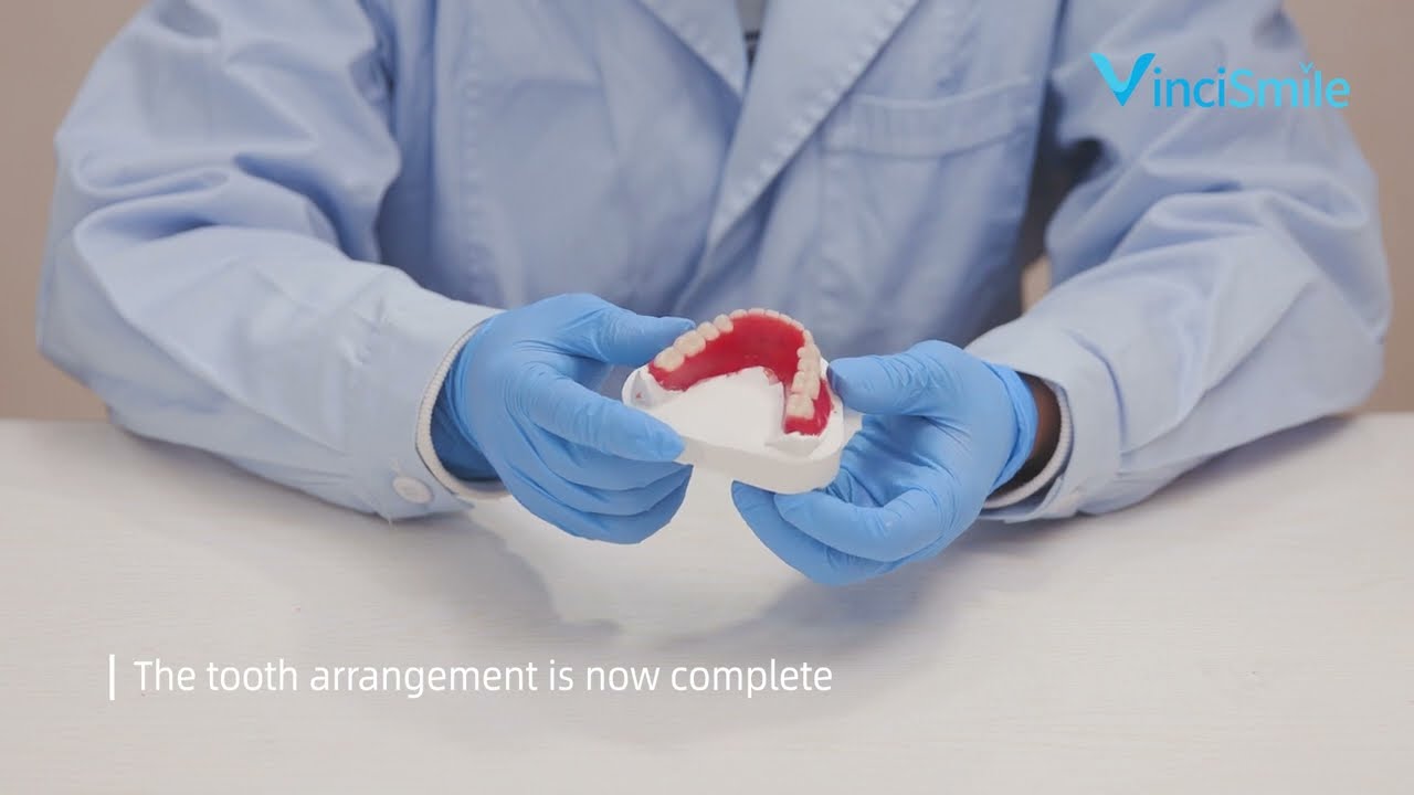 Application of Light Curing Tray in complete denture - Make temperatory base