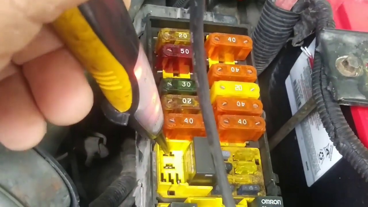 Aprenda a Diagnóstico Al Relevador del (Horn) Claxon Jeep Laredo