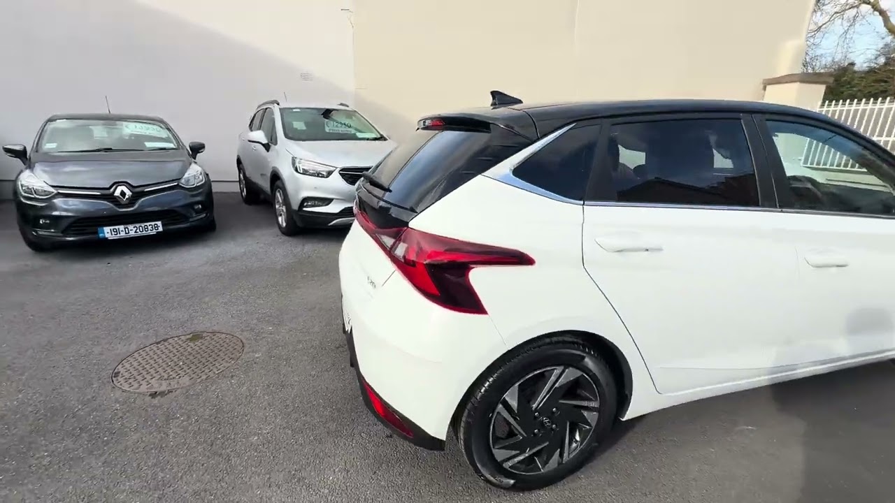 2021 i20 deluxe 2Tone 1.2 46k rear camera parking sensors www.obrienmotorswaterford.ie