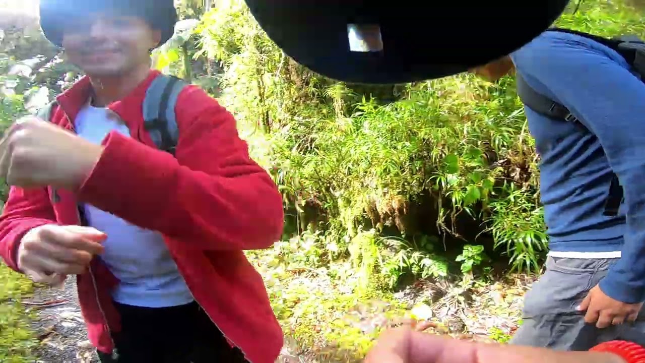 Hablando pero en el Volcán Barva