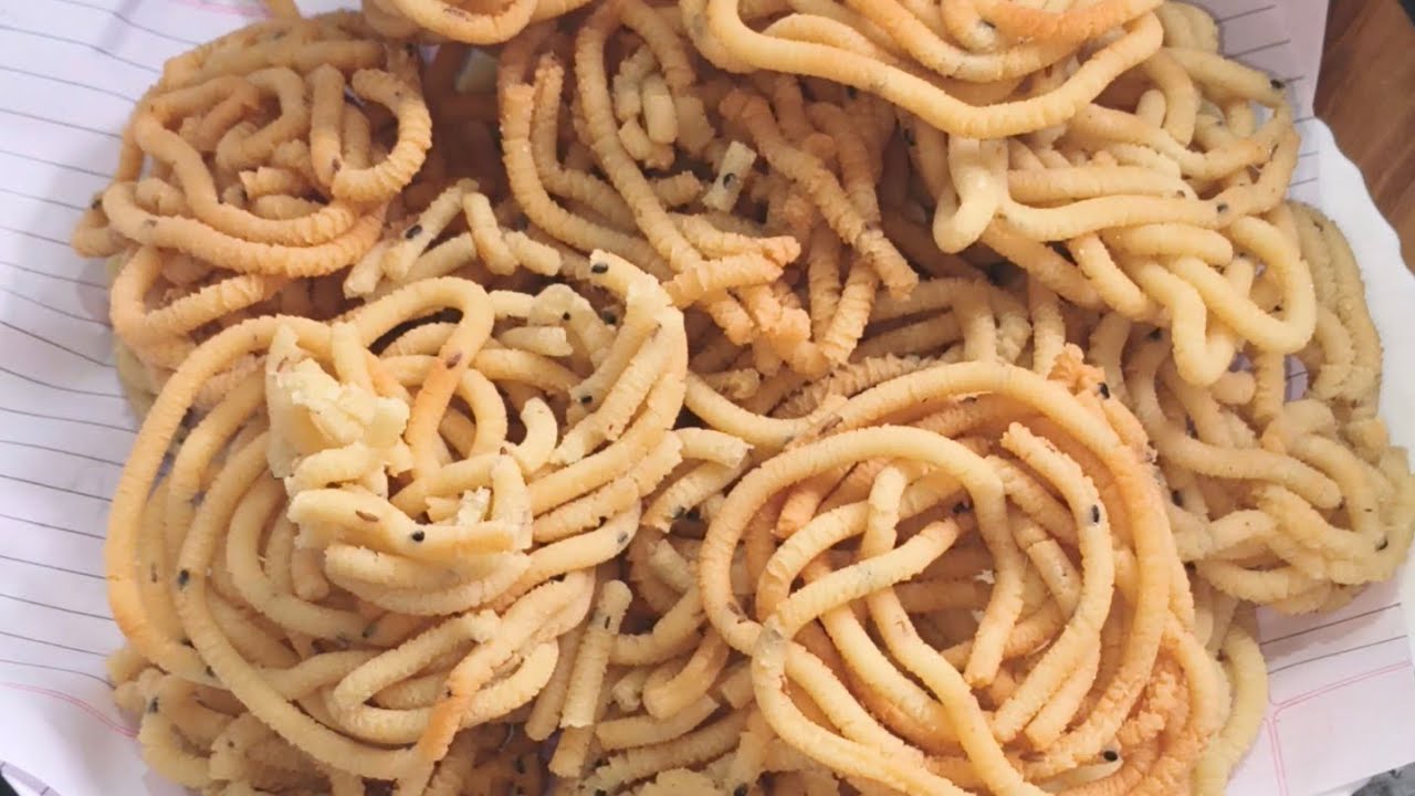 साउथ इंडियन स्टाईल मूरको दस मिनिट मे बन जाता है सादा सिंपल रेसिपी है👌👌🥰🥰
