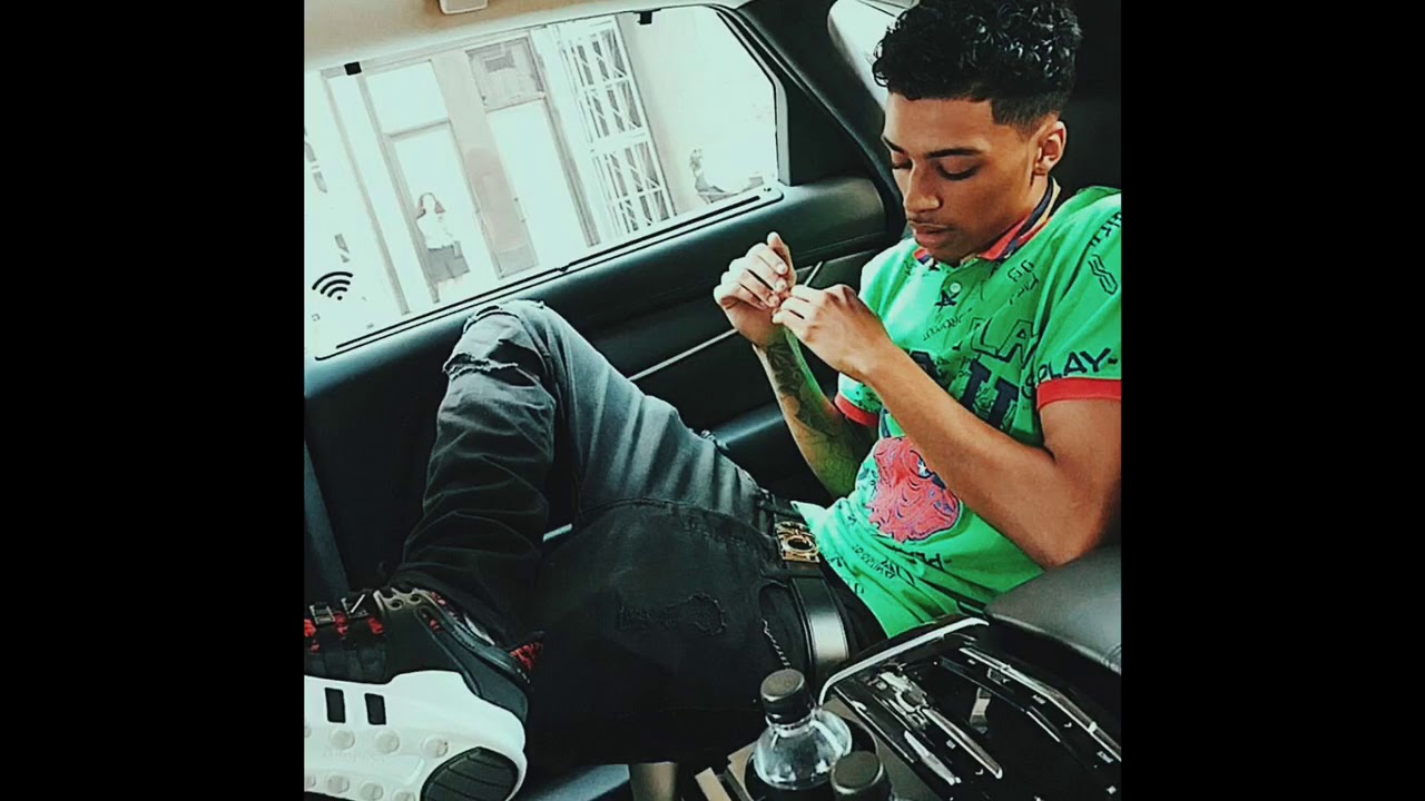 Lucas Coly - How You Move