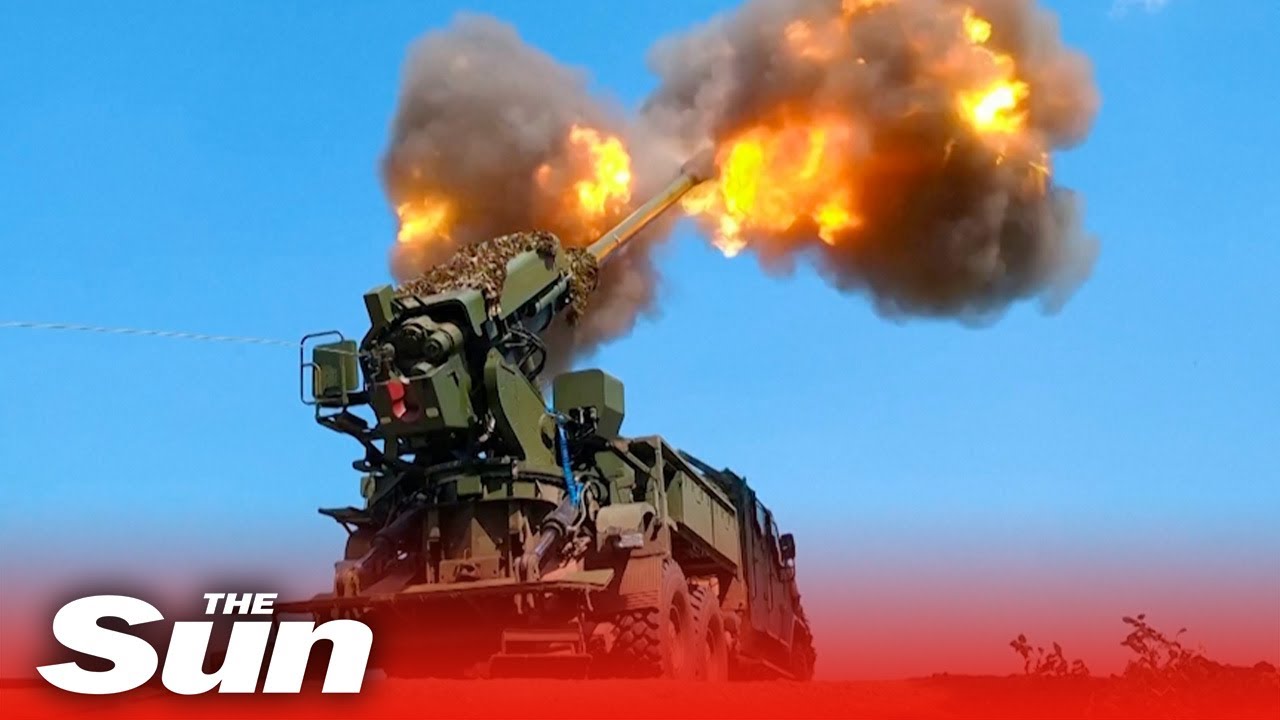 Ukrainian howitzers unleash artillery barrage near Bakhmut
