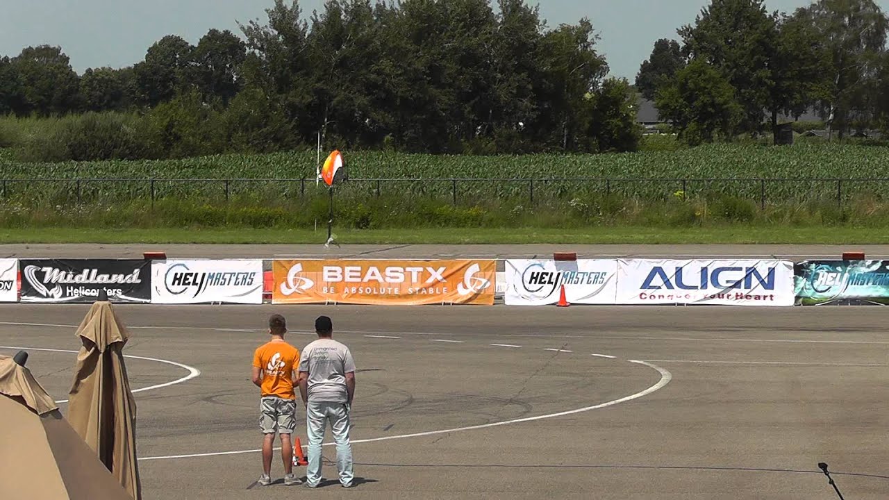 HeliMasters 2014 - Timo C&uuml;rlis - Shape S8 demo