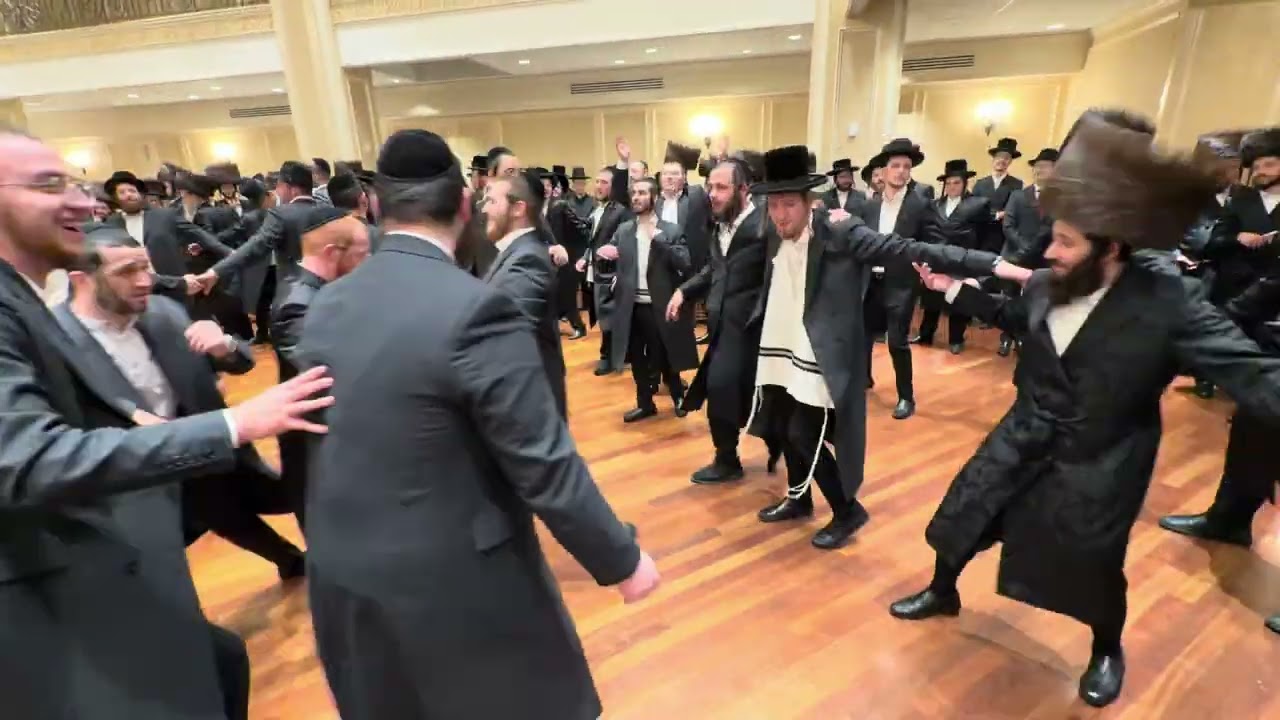 AAvrumi Cohn Kalmey SchwartzYitzy weissberg’s wedding