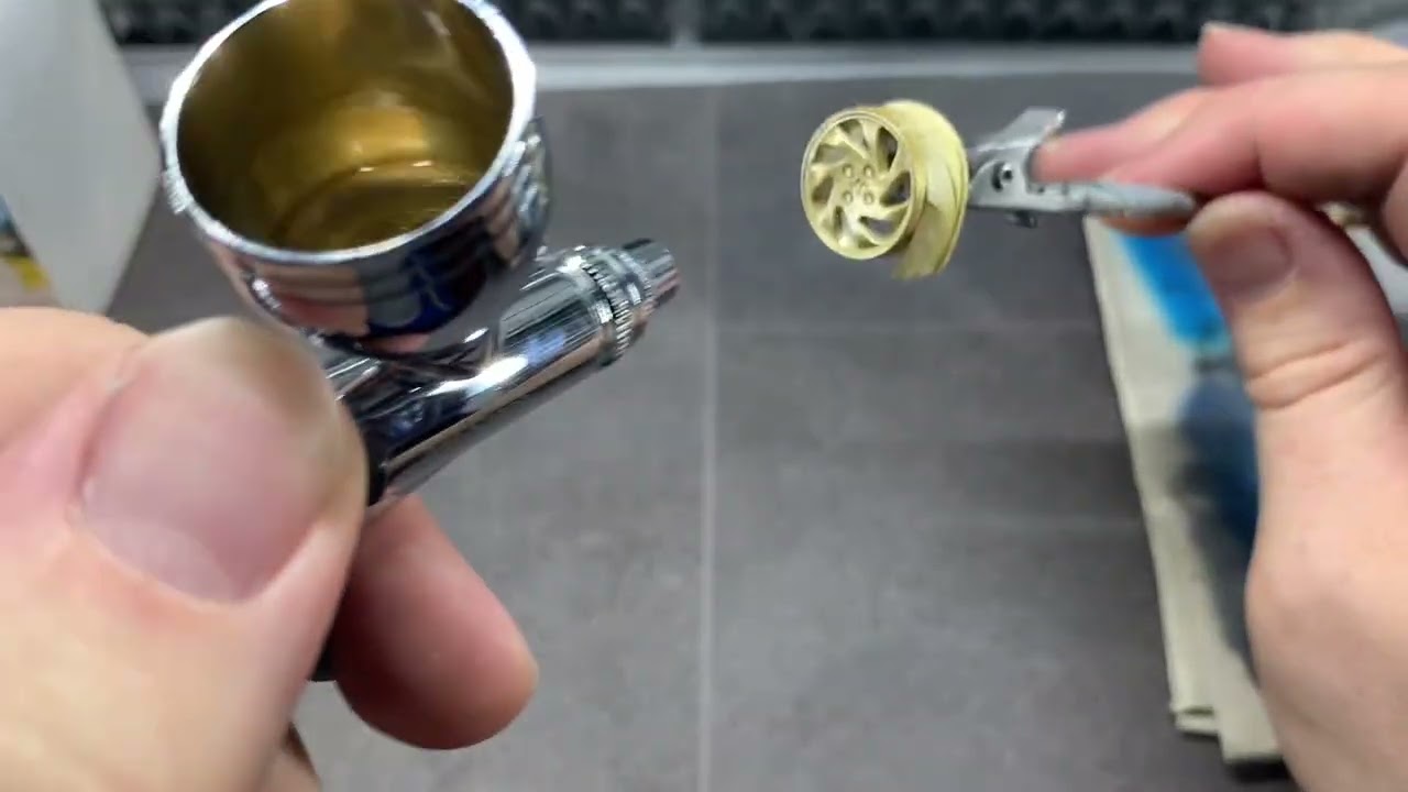 TUTORIAL: Airbrushing Wheel of 1/24 Model Car with Gravity Colors Paint Laquer