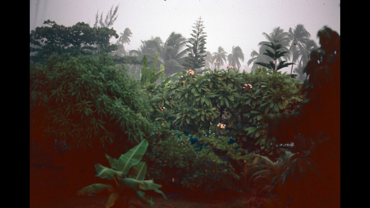 Les cyclones Réva et Veena Tahiti 1983