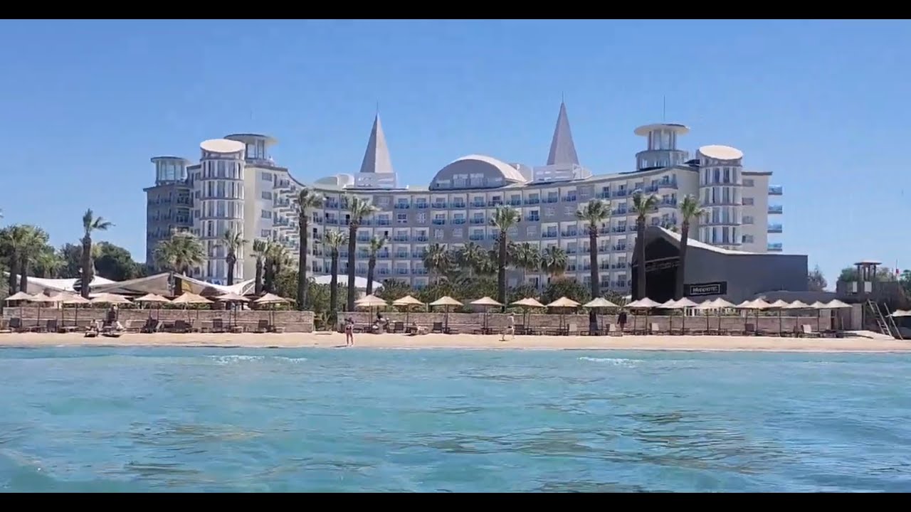 Prive Hotel, Didim.  Walk around pool and beach