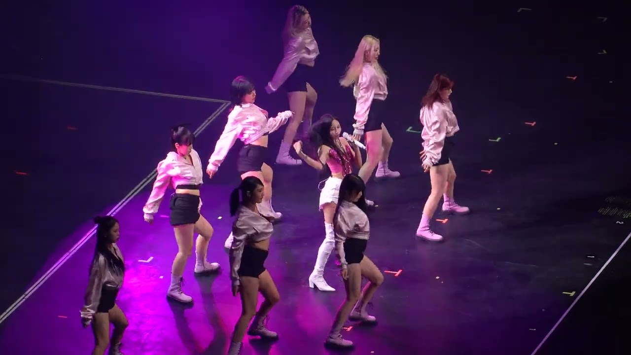 TWICE (트와이스) - 7 RINGS (MINA SOLO) | 4K FANCAM (직캠) | READY TO BE TOUR LONDON