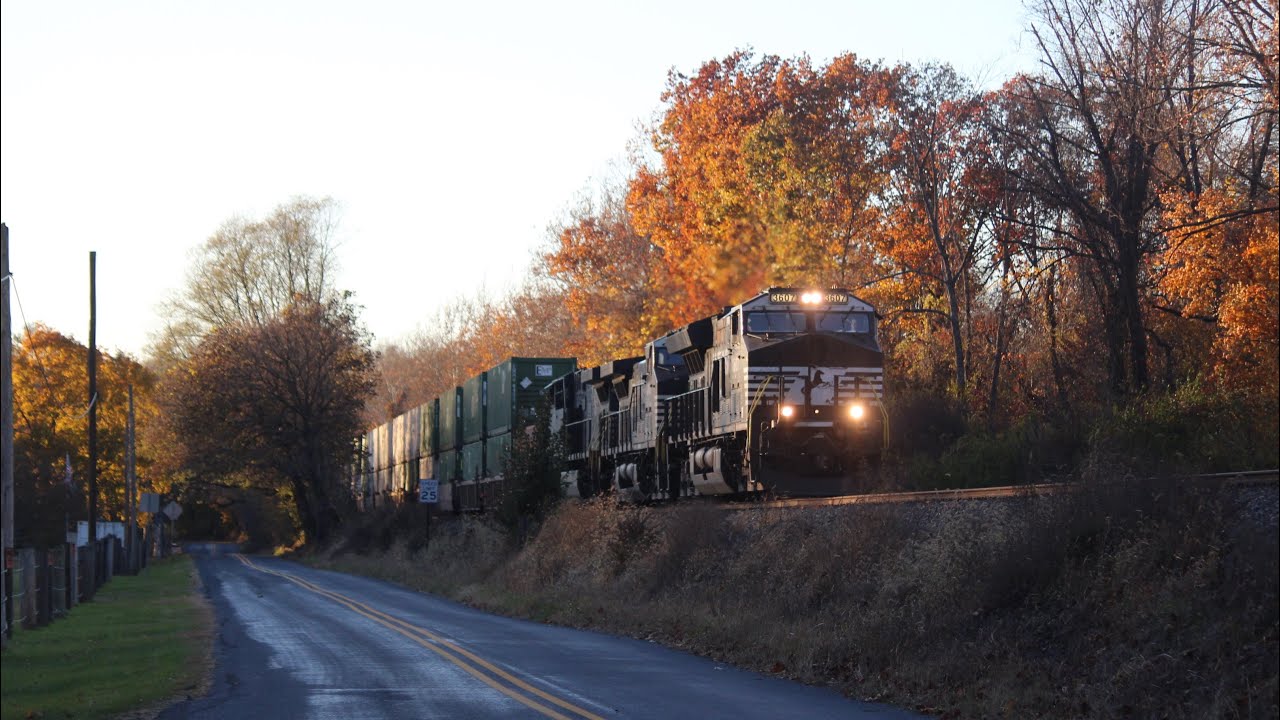 Fall Foliage on the NS Lehigh Line | Ace leaders and more!!!