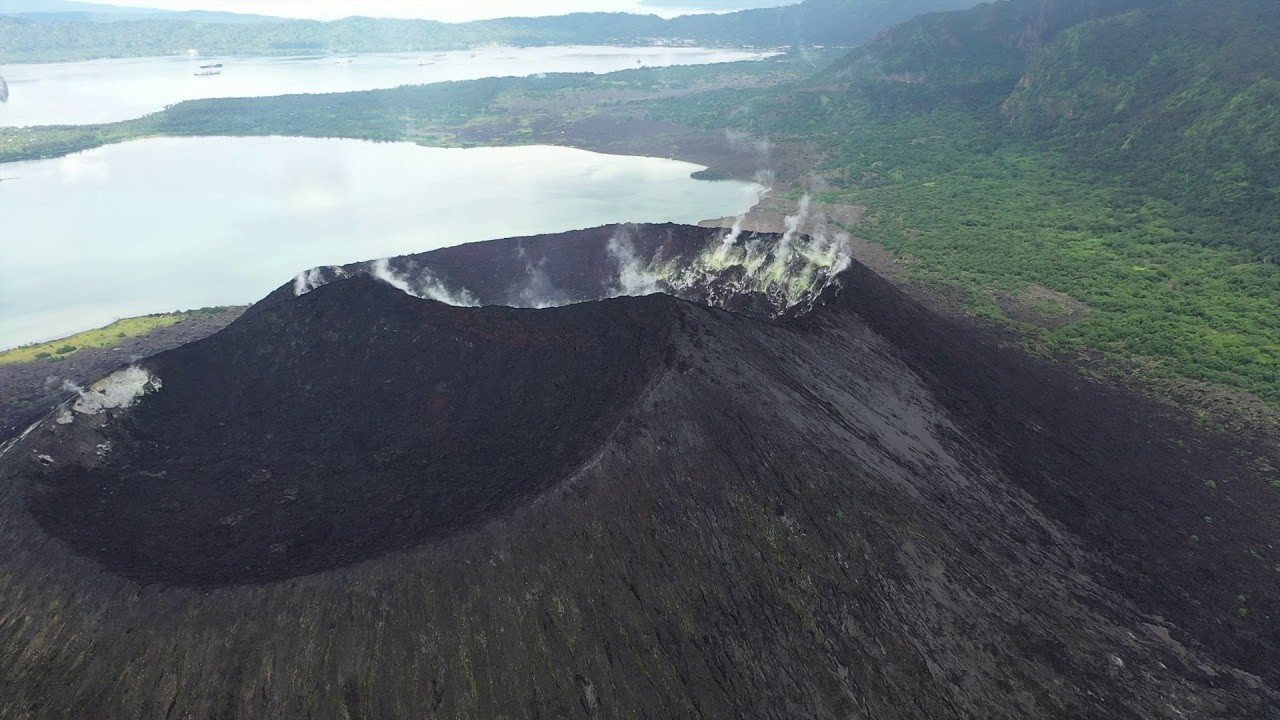 Tavurvur, Rabaul Volcanic Complex, East New Britain, Papua New Guinea