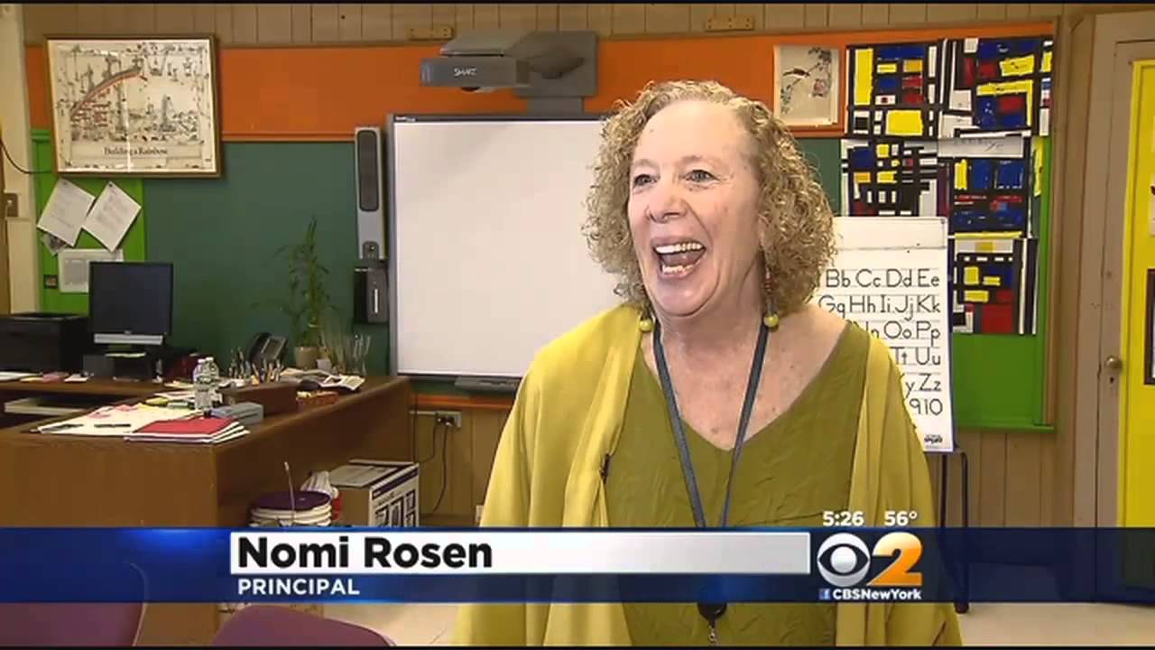 Billy Joel Shows Up At Elementary School Concert In Glen Cove