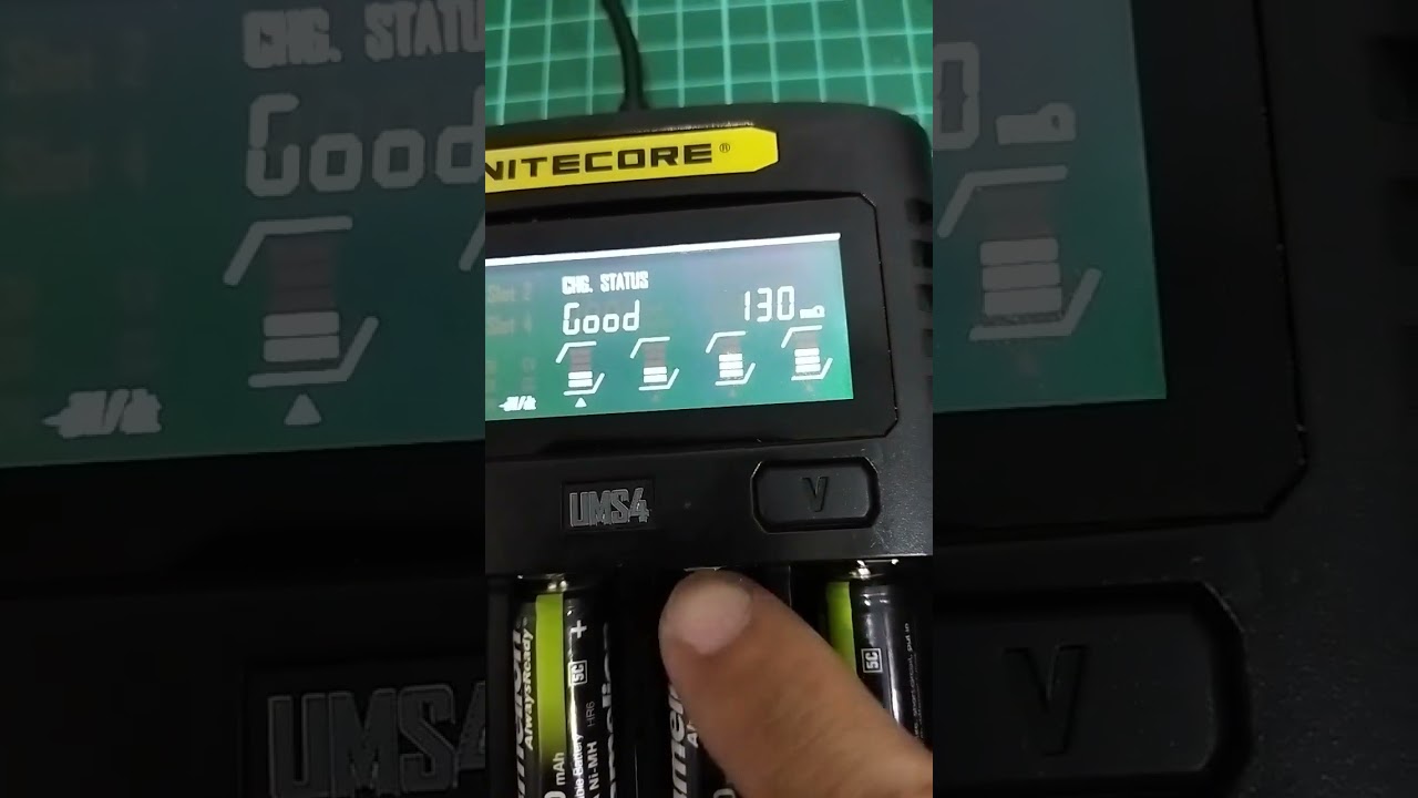nitecore ums4 smart charger 